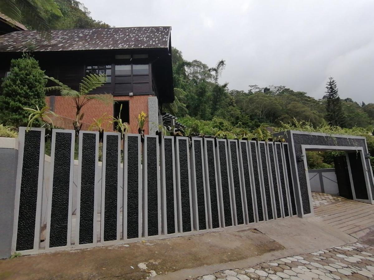 Flower Hill Villa Bali 'Villa Bukit Berbunga Bali' Bedugul  Exterior photo